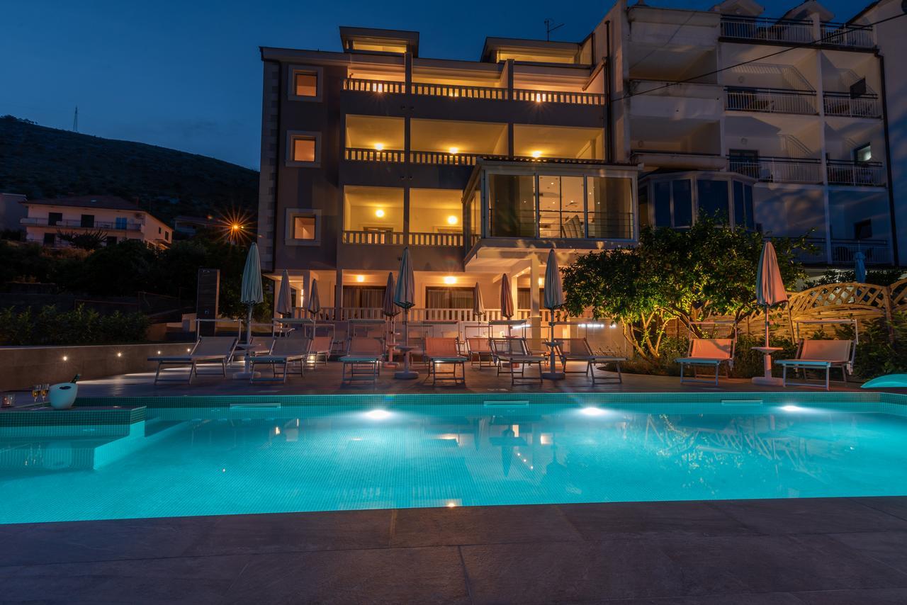 Villa Ana Trogir Luaran gambar