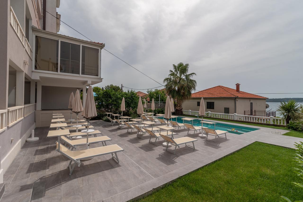 Villa Ana Trogir Luaran gambar