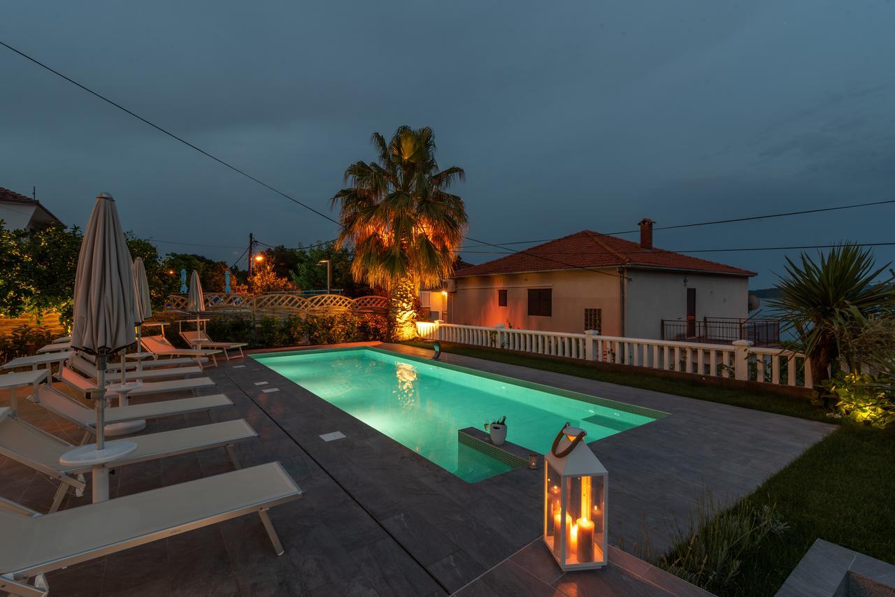 Villa Ana Trogir Luaran gambar